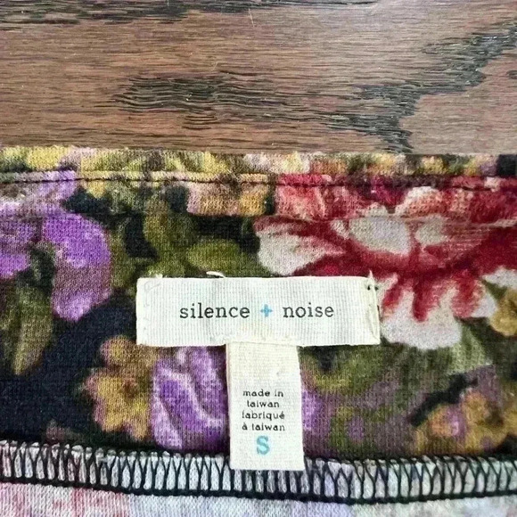 Silence and Noise Womens Floral Bodycon Garden Girl Fairy Core Skirt Small - Picture 6 of 8